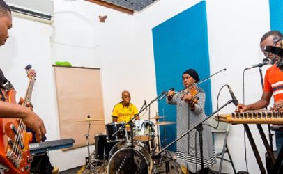 “Taarap” and Zanzibar’s DJ in hijab