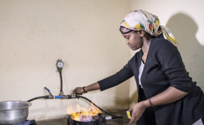 Hivos partners in first global cooking campaign: Clean Cooking Is..