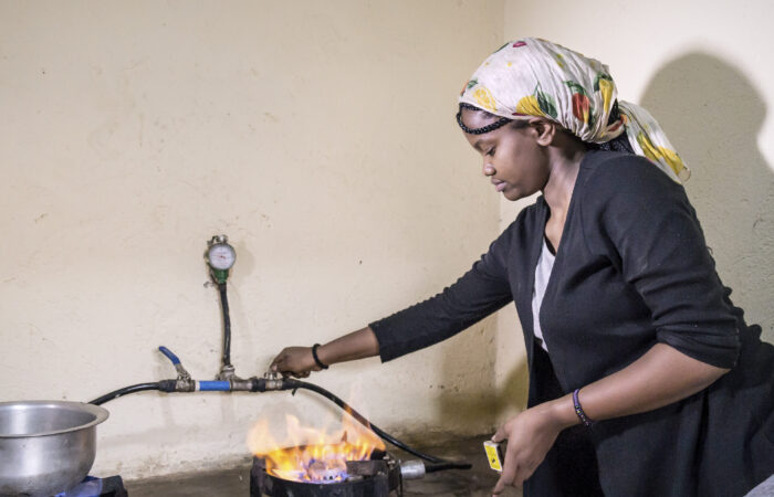 Hivos partners in first global cooking campaign: Clean Cooking Is..