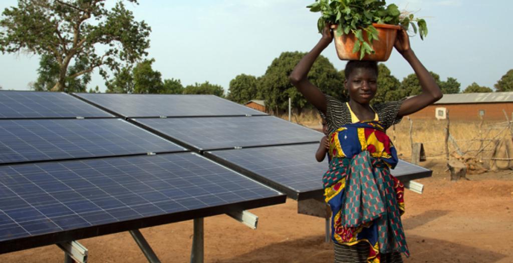 Hivos calls on all sectors at SEforALL Forum to accelerate energy access