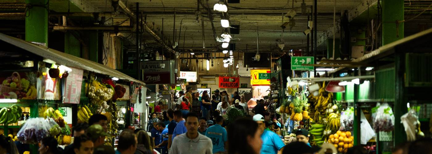 Conexión mediante sistemas alimentarios urbanos resilientes al clima