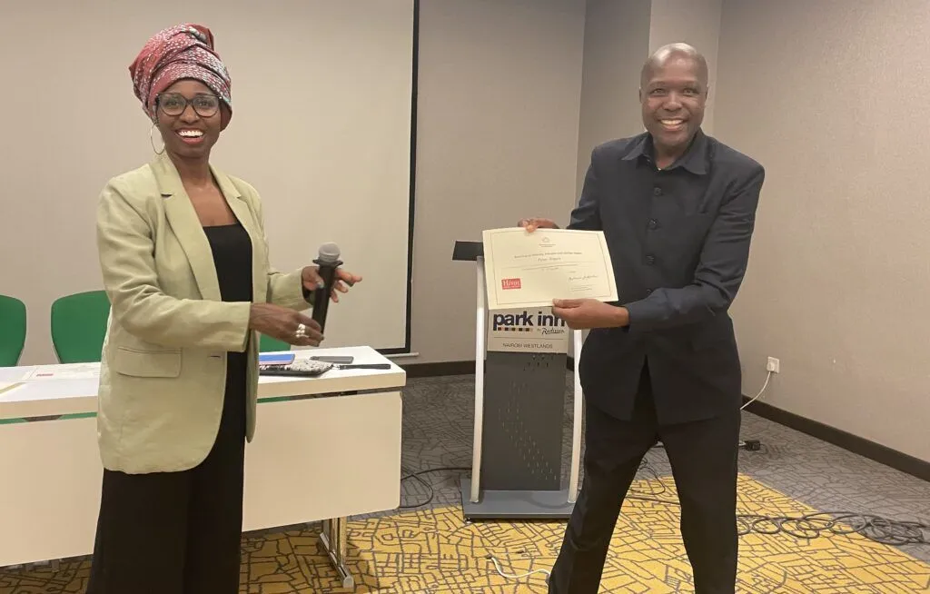 Peter Ongera is an award-winning journalist, entrepreneur, experienced business trainer, coach and mentor based in Nairobi, Kenya.