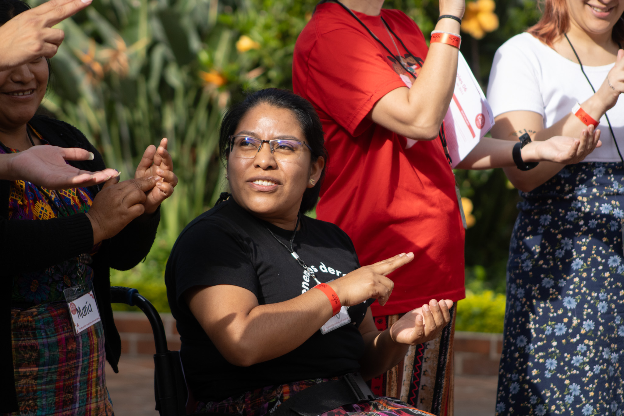 Two Pager We Lead-Nosotras Lideramos