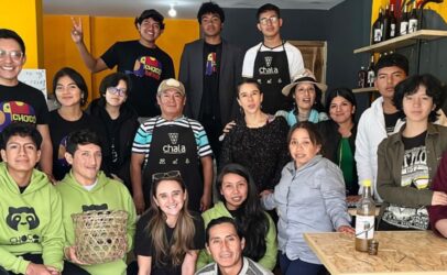 With the gaze, identity, and heart set on the homeland