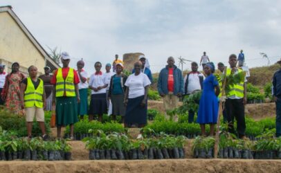 Combining tree planting and sports to deal with climate change in Kenya
